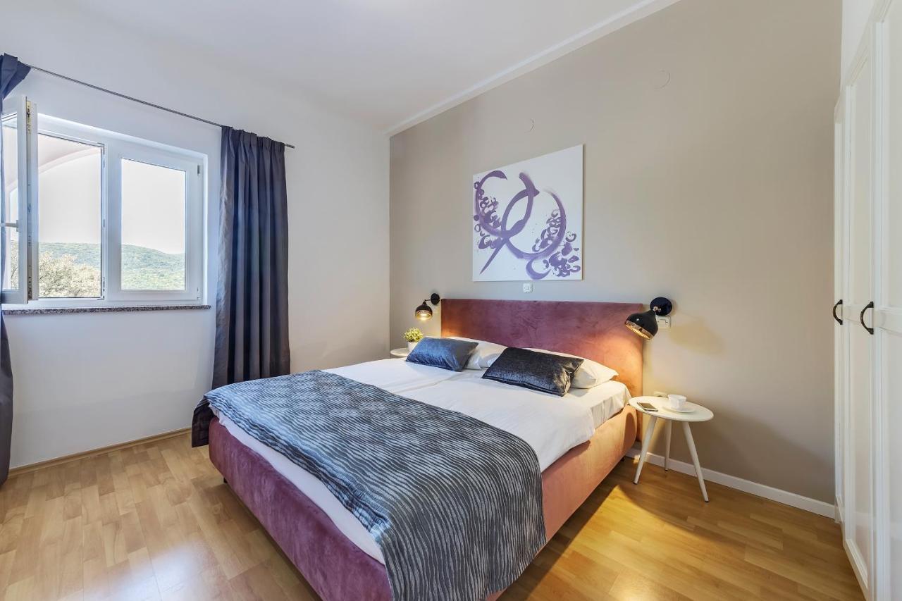 Apartments With A Parking Space Rabac, Labin - 9652 Екстериор снимка